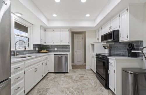 Lee's Summit Casa | House in Lee's Summit