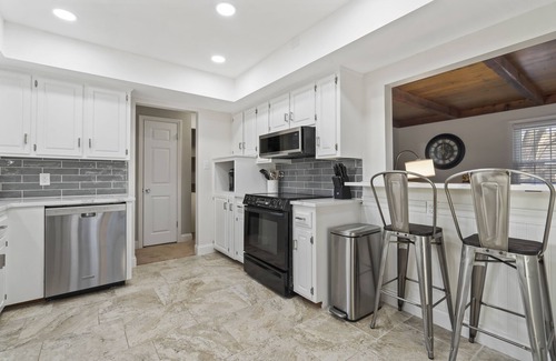 Lee's Summit Casa | House in Lee's Summit