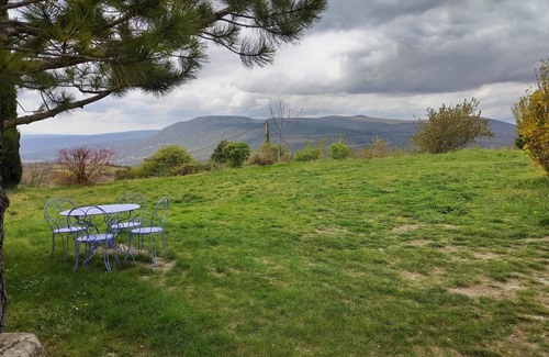 Viens Casa | HOUSE IN LUBERON