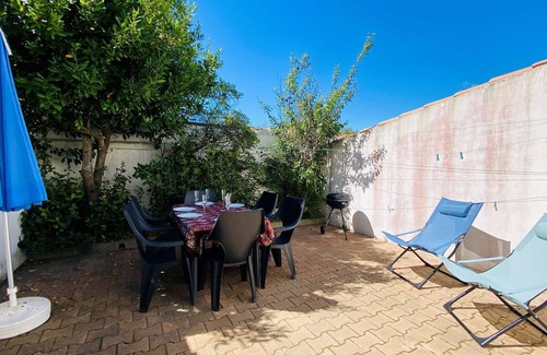La Couarde-sur-Mer Casa | House in residence close to beaches and shops