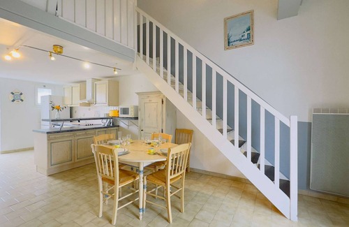 La Couarde-sur-Mer Casa | House in residence close to beaches and shops