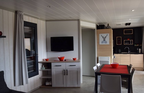 Pomerols Cabaña | HOUSE IN SECURE ESTATE NEAR THE ETANG DE THAU
