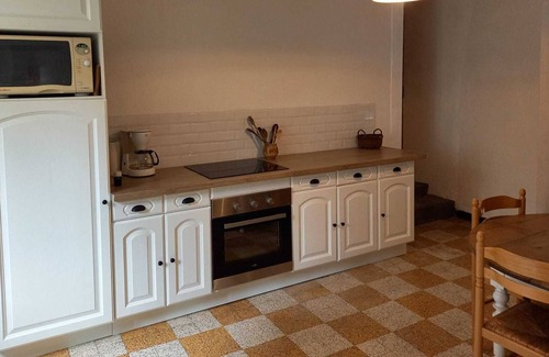 Genolhac Casa | House in the Cévennes, Pont de Rastel on the banks of the Luëch
