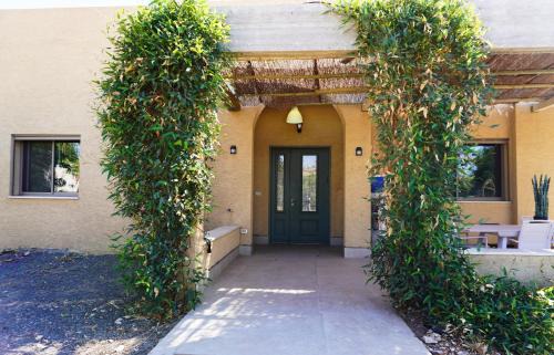 HaZoreim Apartamento | House in the farm מקום שומר שבת וכשרות