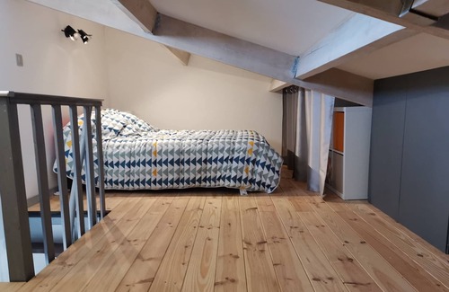 Althen-des-Paluds Casa | House in the heart of Provence, Jacuzzi, terrace, PARC SPIROU, leisure center