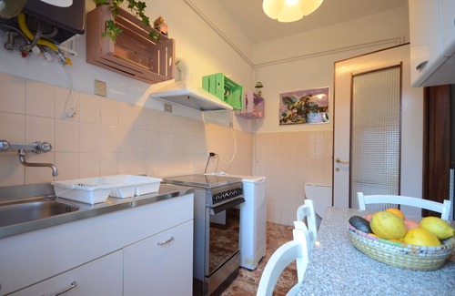 Sant'Ilario Casa | Casa en el verde, a 100 metros del mar