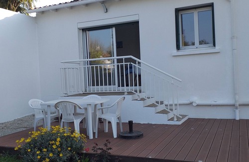 Rivedoux-Plage Casa | House in the heart of the village for 3 people