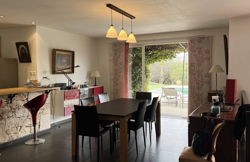 Labeaume Casa | Casa en el corazón de las gargantas del Ardèche, 8 personas, aire acondicionado, piscina climatizada