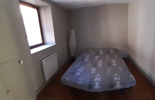 Mens Casa | Casa en el centro histórico de Mens