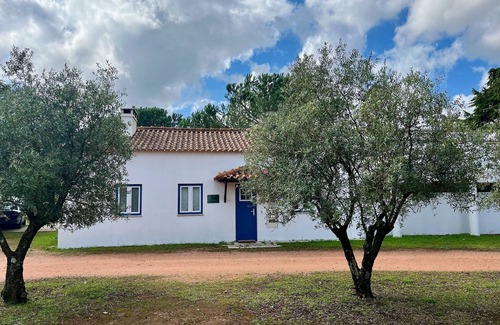 Alcobertas Cabaña | House in the Serras de Aire e Candeeiros Natural Park