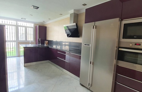 Tomares Casa | Casa en Tomares, al lado de Sevilla. Ideal para familias. Se admite mascotas.