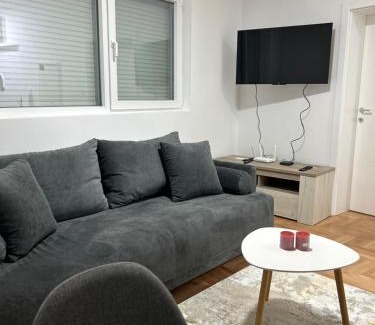 Pirot Apartamento | House Inn 2