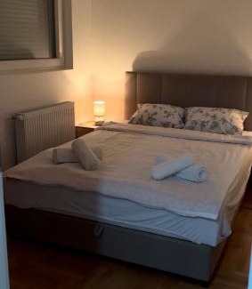 Pirot Apartamento | House Inn 2