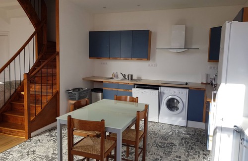 Izeaux Casa | House La Galinette 9 people Heated swimming pool Hammam Jacuzzi Sauna