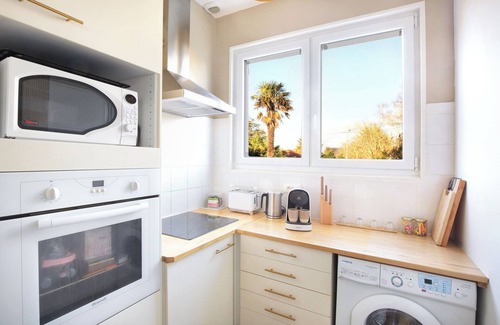 Barneville-Carteret Casa | House "Le Cotentin" 5min walk from the beach - Golden Key concierge service