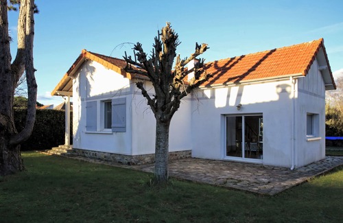 Barneville-Carteret Casa | House "Le Cotentin" 5min walk from the beach - Golden Key concierge service