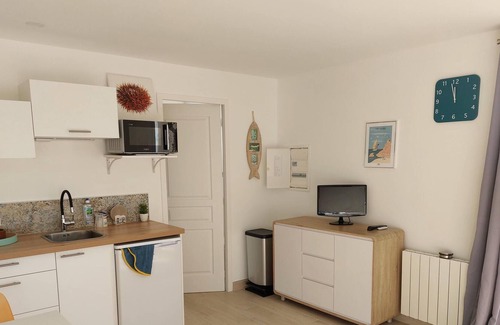 Le Ru Casa | House located in Port Blanc with parking