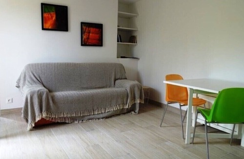 Le Ru Casa | House located in Port Blanc with parking