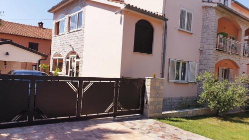 Spadici Apartamento | House Maric