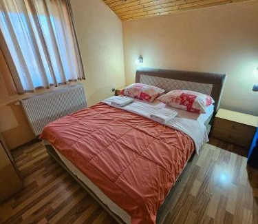 Smoljanac Casa | House Mirjana