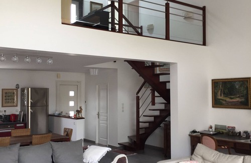 Bruges Casa | House near Bordeaux near Bassin Arcachon swimming pool SPA garden