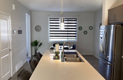 West Edmonton Casa | House near by West Edmonton