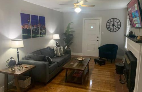 Knoxville Casa | House, Near Downtown with Fenced Back Yard!