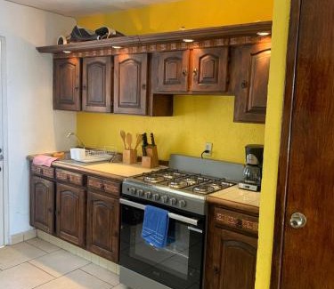 Tlajomulco de Zuniga Casa | House near the airport