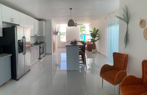Residencial ROMANA Casa | House Near the beach