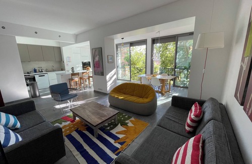 Bompard Casa | House near the beach with a garden, a roof top and a large swimming pool