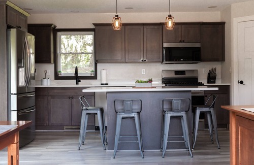 Decorah Casa | House near Trout Run Trail w/EV charger