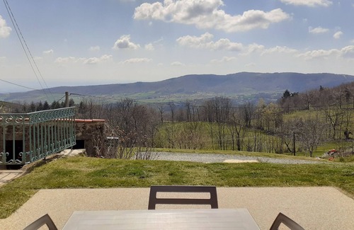 Veranne Casa | Casa sin vecinos con vistas a los Alpes Véranne