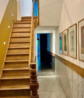 Antwerp Casa | House of Antwerp- 4BDR w Private Garden