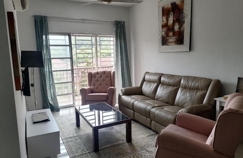 Putrajaya Apartamento | House of Arts Condostay @ Saujana Aster