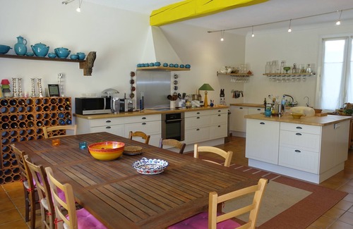 Laroque-des-Alberes Casa | Cámara de excepción, con jardín y piscina en el corazón de Laroque des Alberes