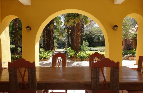 Laroque-des-Alberes Casa | Cámara de excepción, con jardín y piscina en el corazón de Laroque des Alberes