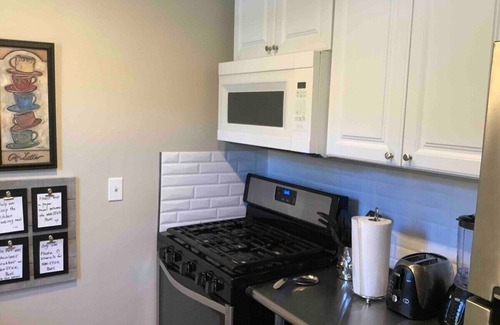 Benton Tract Casa | House of Favor