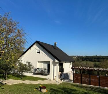 Sumadija Casa | House of Joy Barajevo