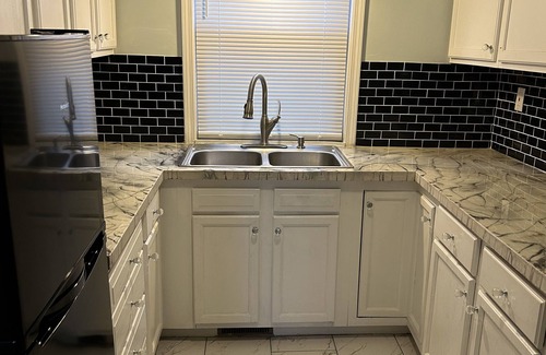 Highland Park Casa | House of Love. Close to Downtown Detroit.