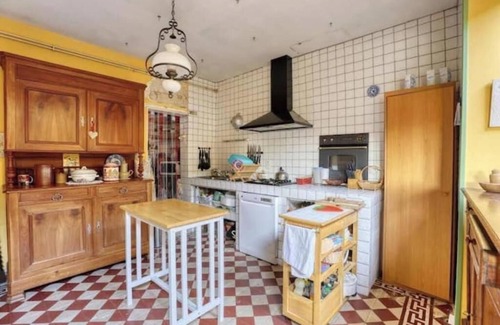 Courdemanche Casa | House of Maitre Valentino