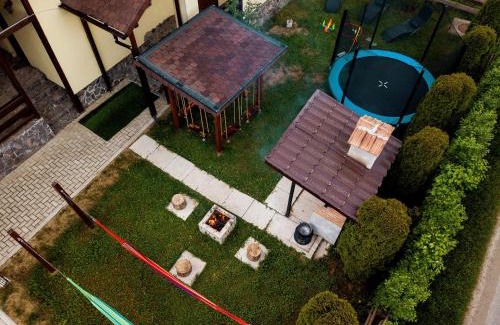 Bran Villa | House of Seasons