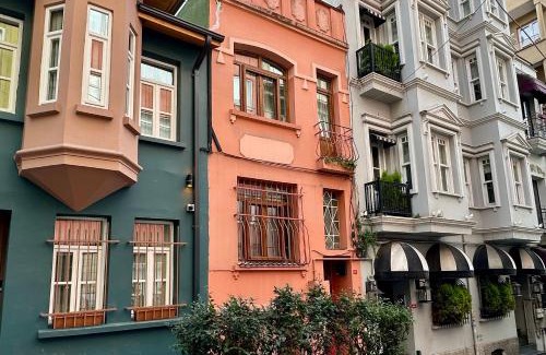 Taksim Casa | House of Soul & Triplex with a Winter Garden