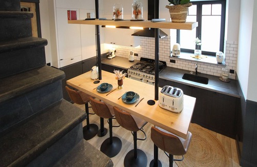 Sijsele Casa | House of station master voiture 30