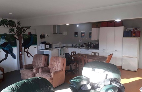 Wellington Casa | House of Tawatawa