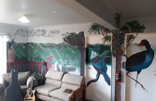 Wellington Casa | House of Tawatawa