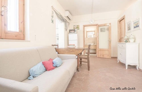 Mattinata Casa | House of the gentle valley