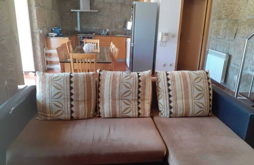 Guilhofrei Casa | House of the Orange Tree