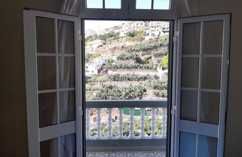 Camara de Lobos Casa | House of the Rosary