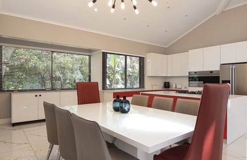 Port Zimbali Casa | House of Tranquility: Ocean views, family-friendly