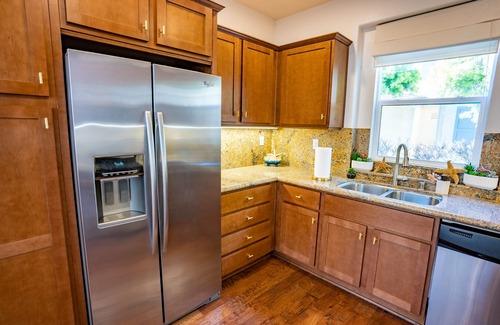 Oxnard Casa | House of Verrett Beach Villa-Ventura, Sleeps 6 & four-minutes from beach